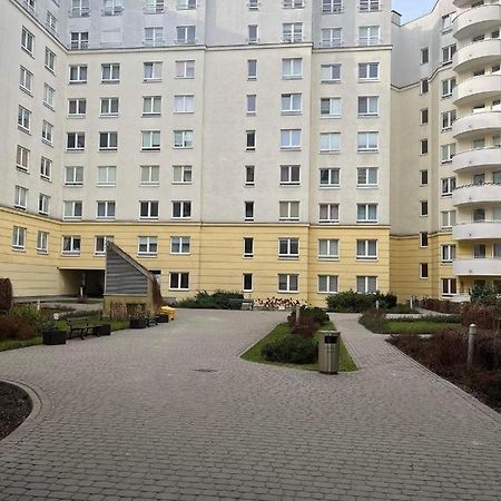 Klimatyzacja - Przy Centrum Onkologii Klinice Novum Dla Pary Badz 4 Osob Varsóvia Exterior foto