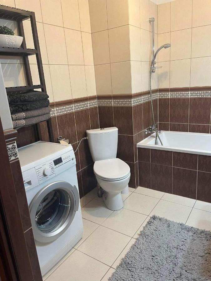 Klimatyzacja - Przy Centrum Onkologii Klinice Novum Dla Pary Badz 4 Osob Varsóvia Exterior foto